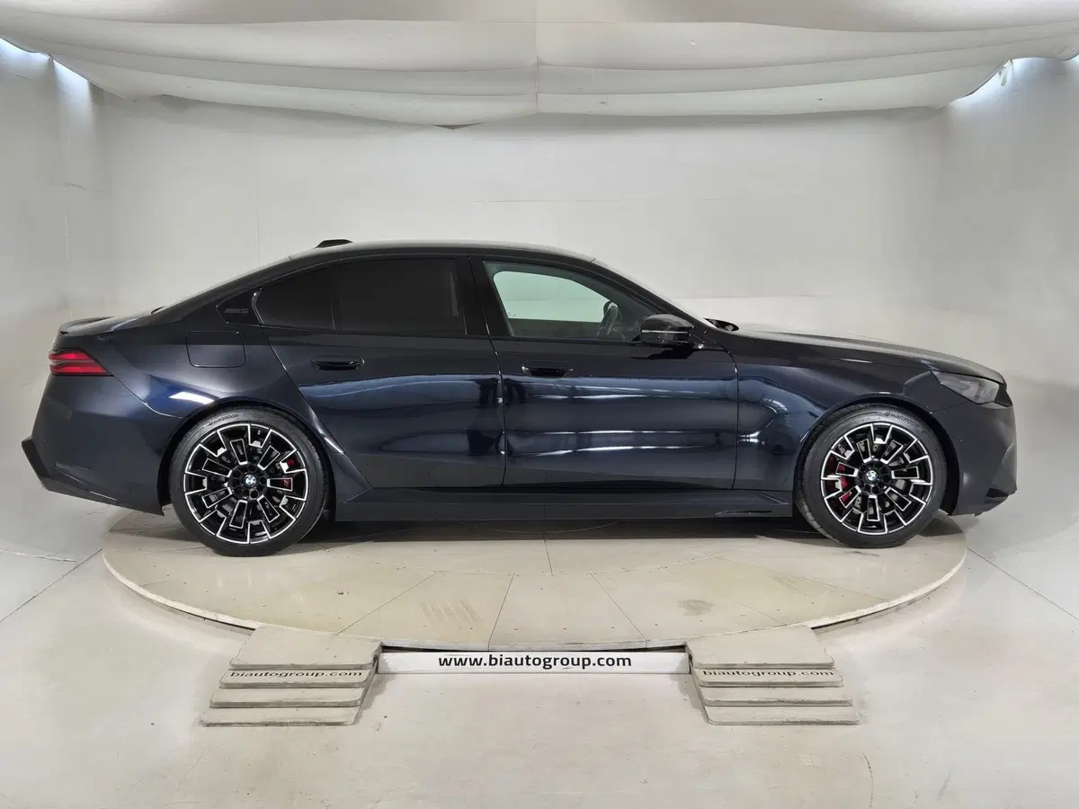 BMW Serie 5 usata a Torino (6)