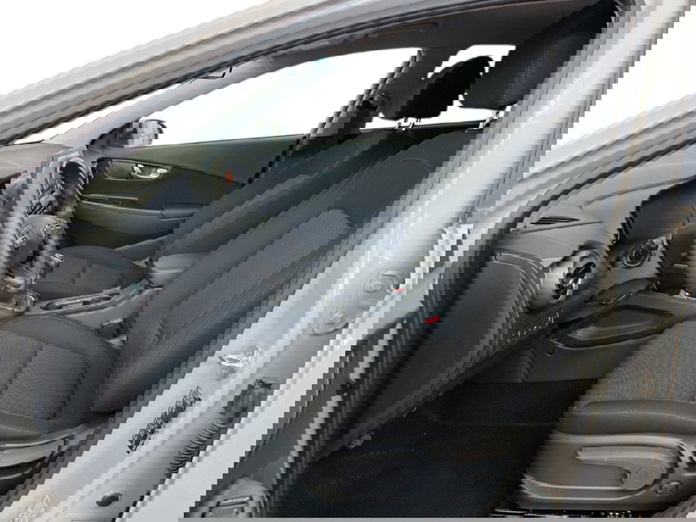 Hyundai Kona usata a Torino (8)