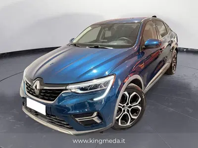 Renault Arkana Hybrid E-Tech 145 CV Techno del 2023 usata a Meda
