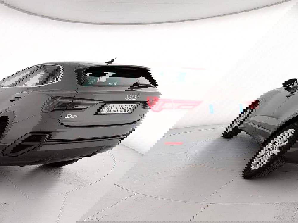 Audi Q3 Sportback usata a Caserta (4)