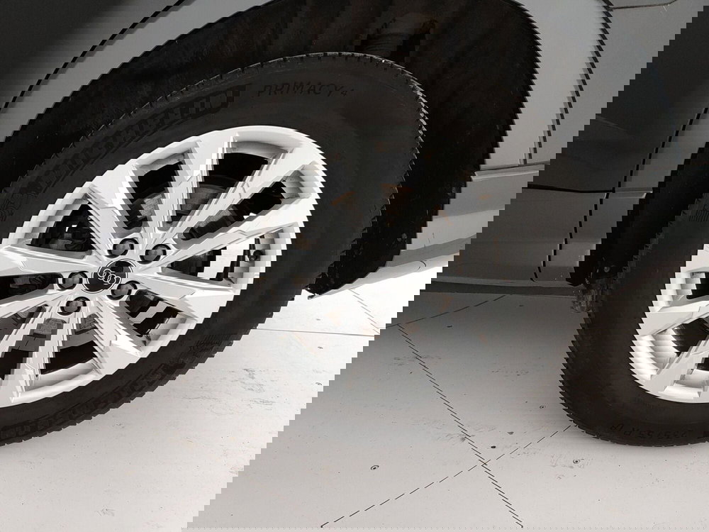 Audi Q3 Sportback usata a Caserta (11)