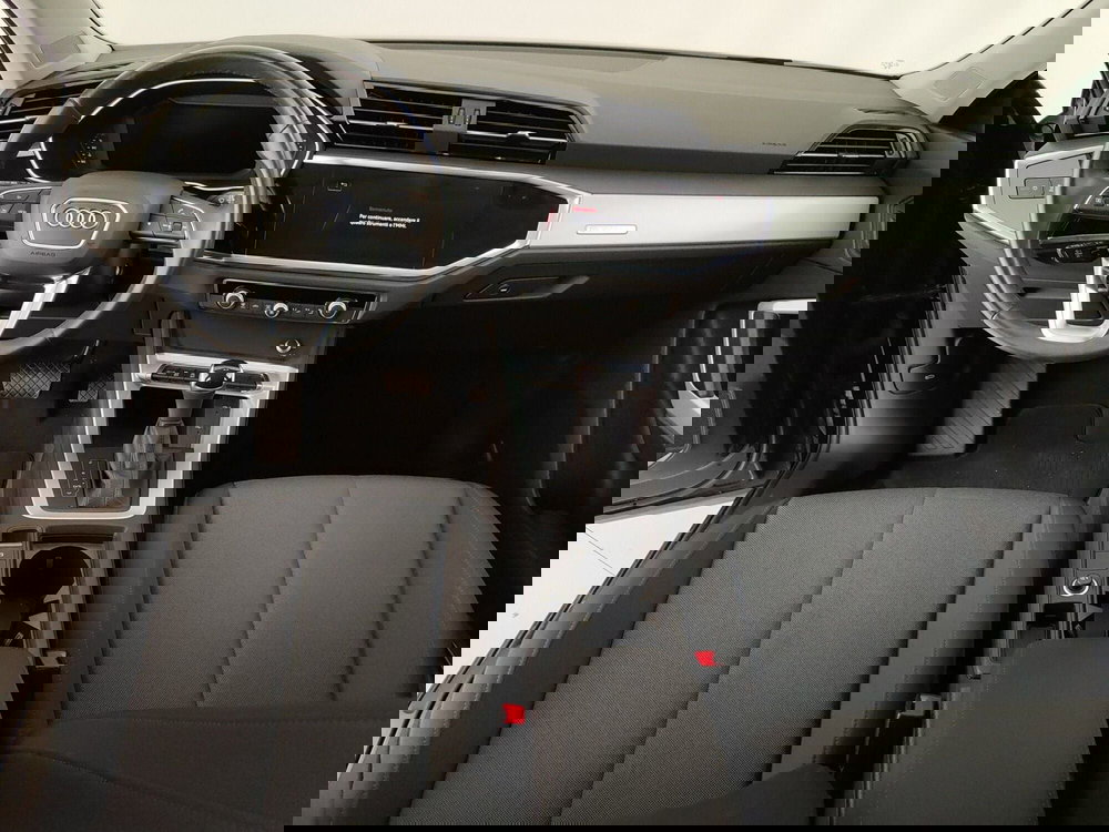 Audi Q3 Sportback usata a Caserta (15)