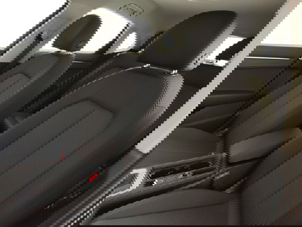 Audi Q3 Sportback usata a Caserta (17)