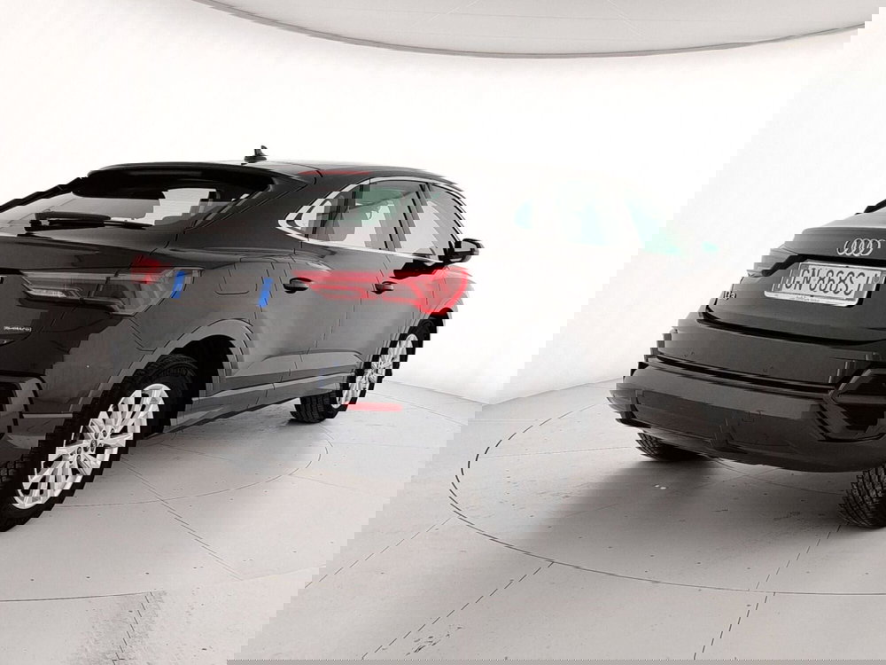 Audi Q3 Sportback usata a Caserta (6)