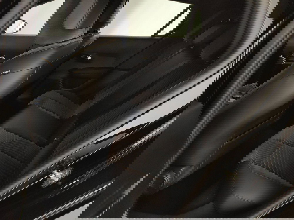 Lancia Ypsilon usata a Caserta (19)