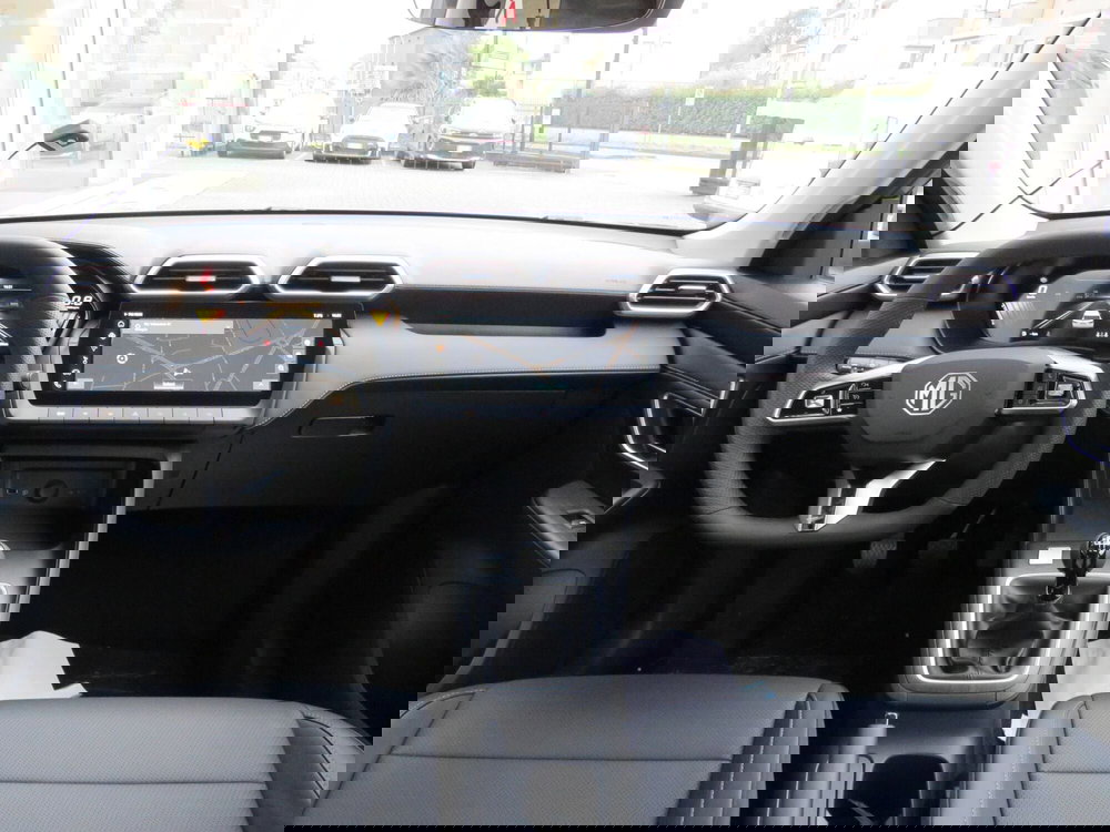 Mg ZS nuova a Monza e Brianza (3)