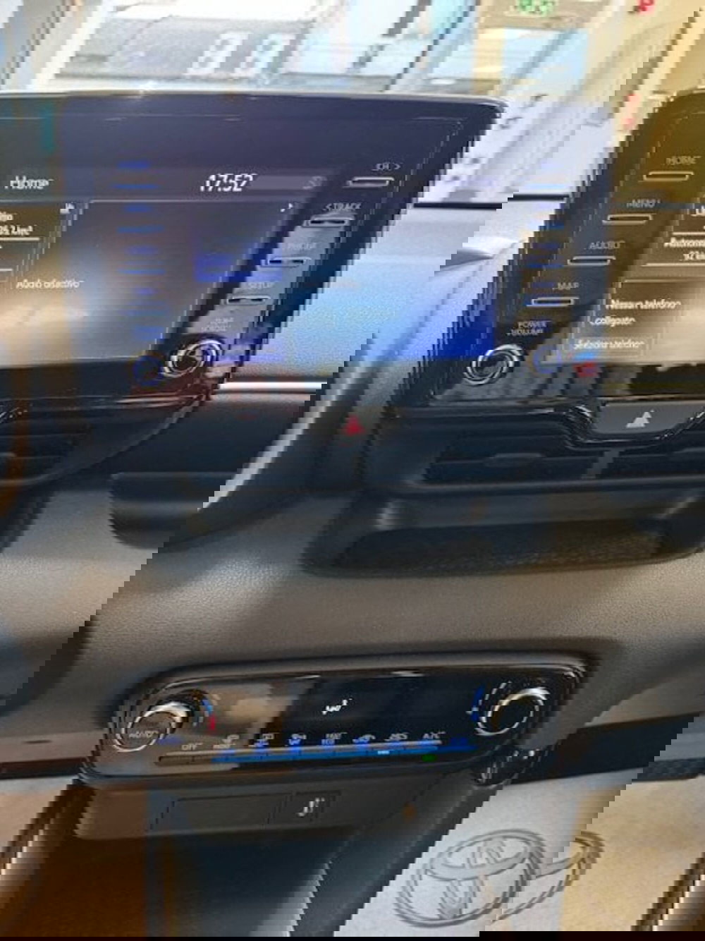 Toyota Yaris usata a Prato (13)