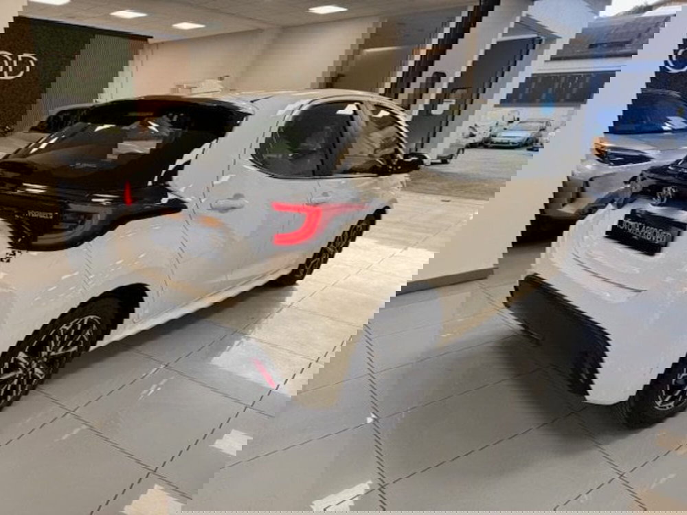 Toyota Yaris usata a Prato (4)