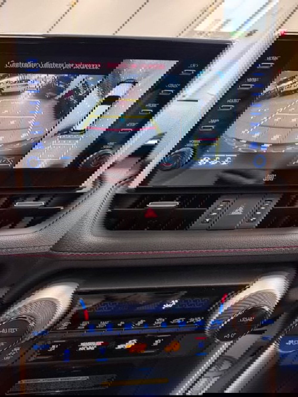 Toyota Rav4 usata a Prato (13)