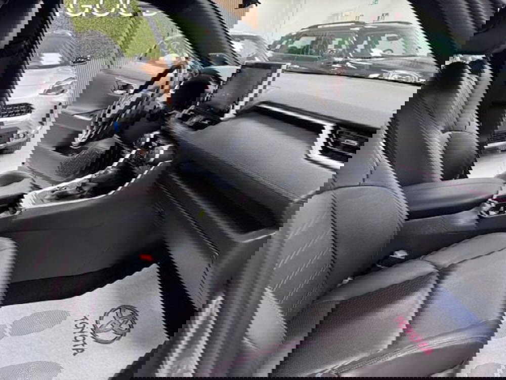 Toyota Rav4 usata a Prato (8)