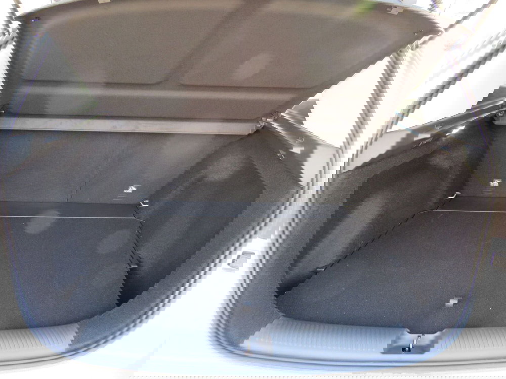 Mg ZS nuova a Monza e Brianza (13)