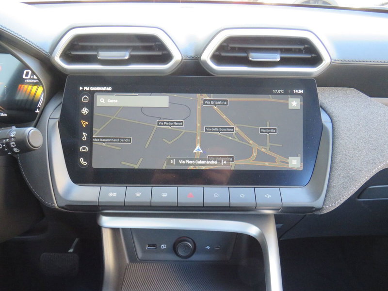 Mg ZS nuova a Monza e Brianza (10)