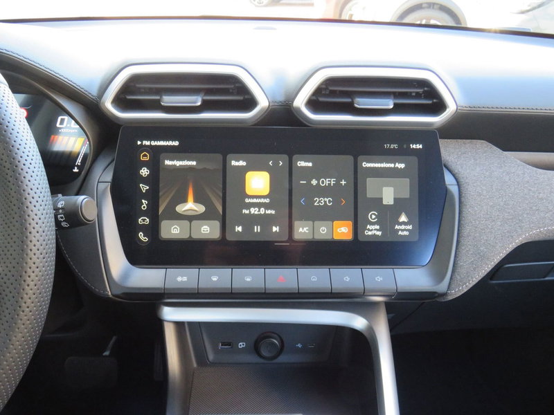 Mg ZS nuova a Monza e Brianza (12)