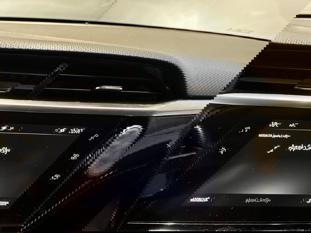 Opel Corsa usata a Milano (10)