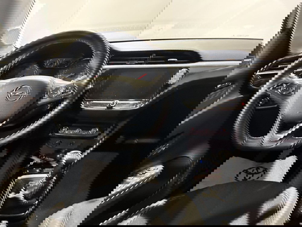 Opel Corsa usata a Milano (11)