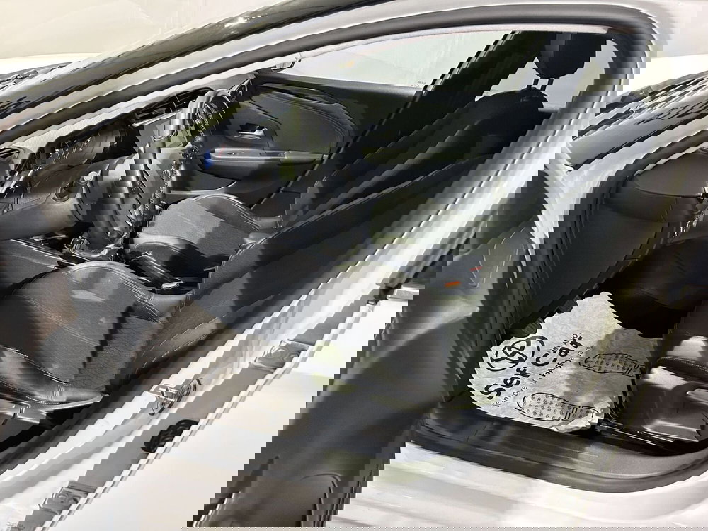 Opel Corsa usata a Milano (12)