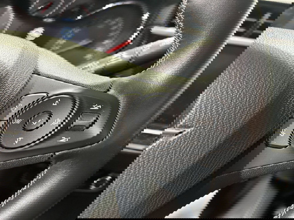 Opel Corsa usata a Milano (17)