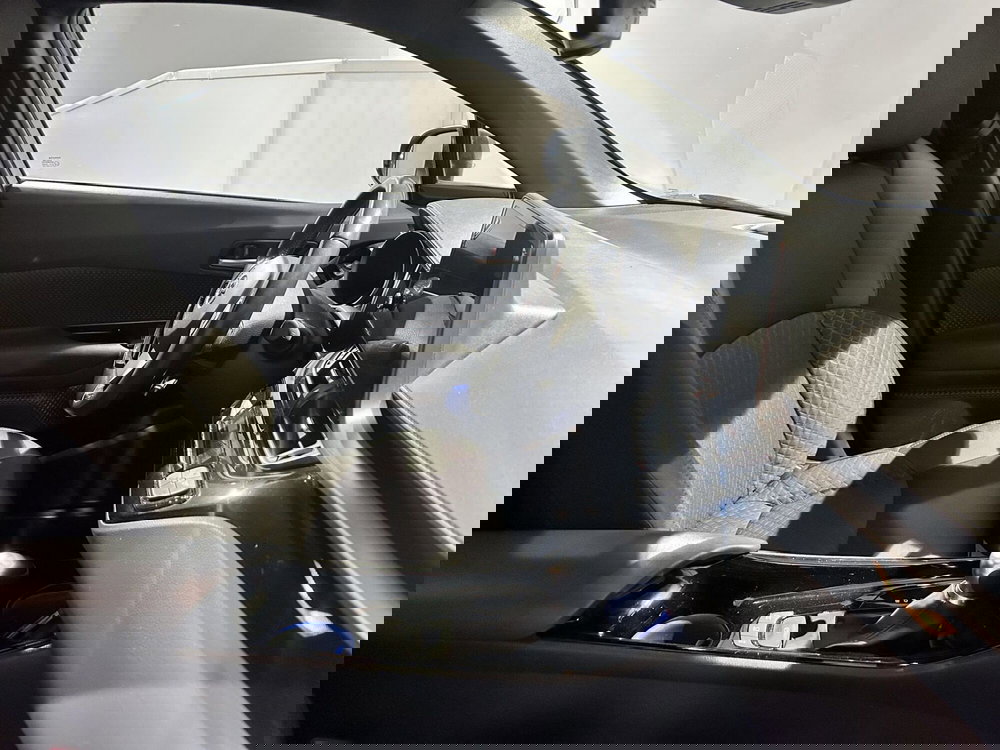 Toyota Toyota C-HR usata a Milano (5)