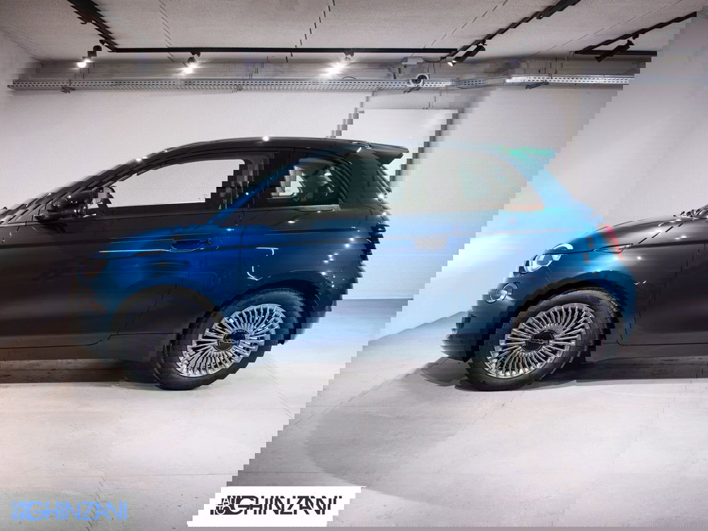 Fiat 500 nuova a Bergamo (5)