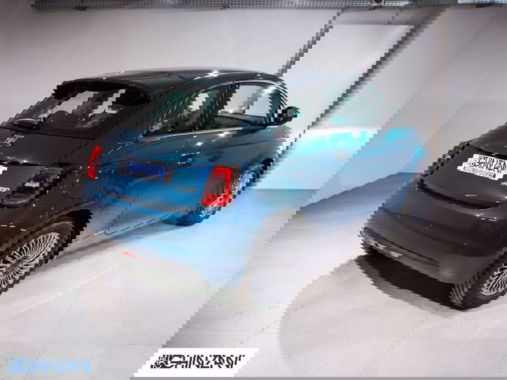 Fiat 500 nuova a Bergamo (7)