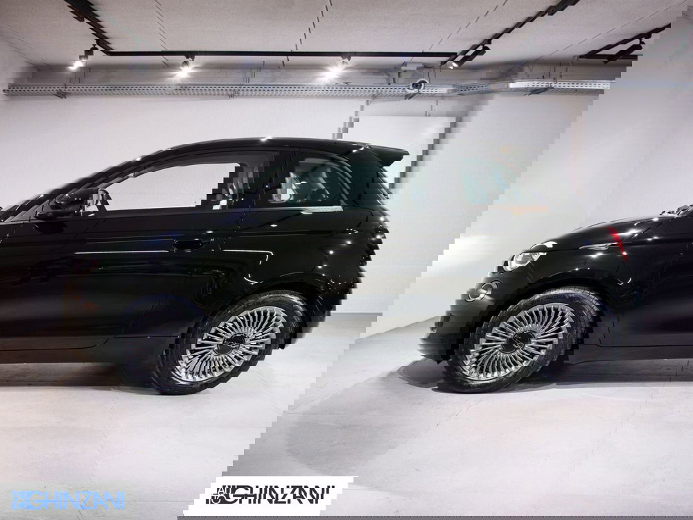 Fiat 500 nuova a Bergamo (5)