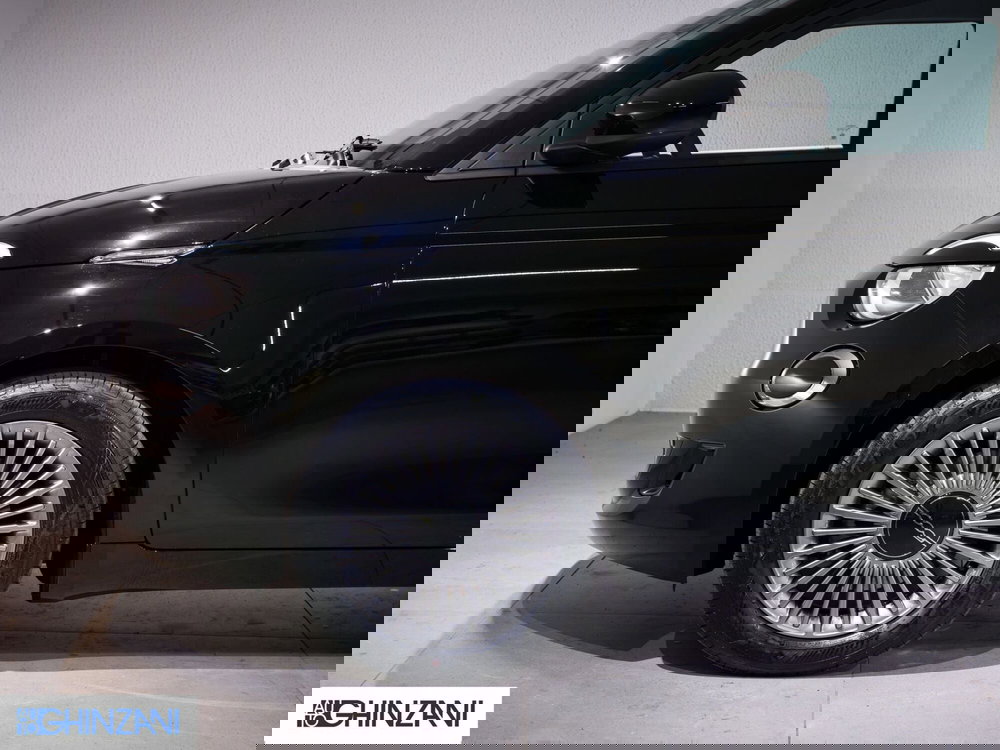 Fiat 500 nuova a Bergamo (9)