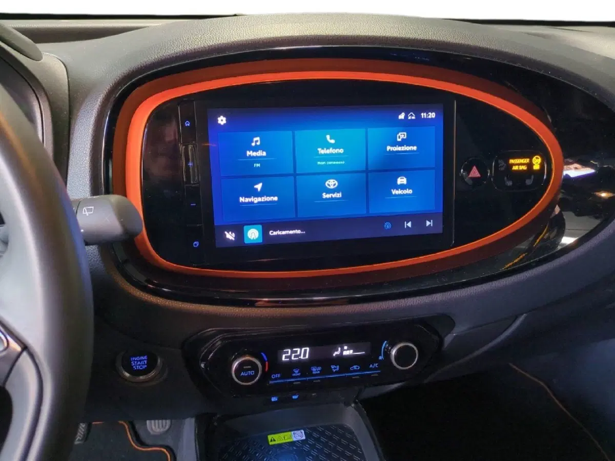 Toyota Aygo X usata a Milano (12)