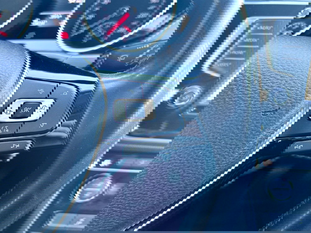 Volkswagen Touran usata a Monza e Brianza (12)