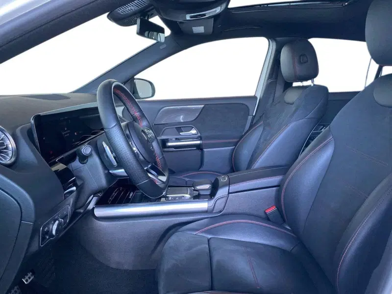 Mercedes-Benz GLA SUV usata a Bergamo (10)