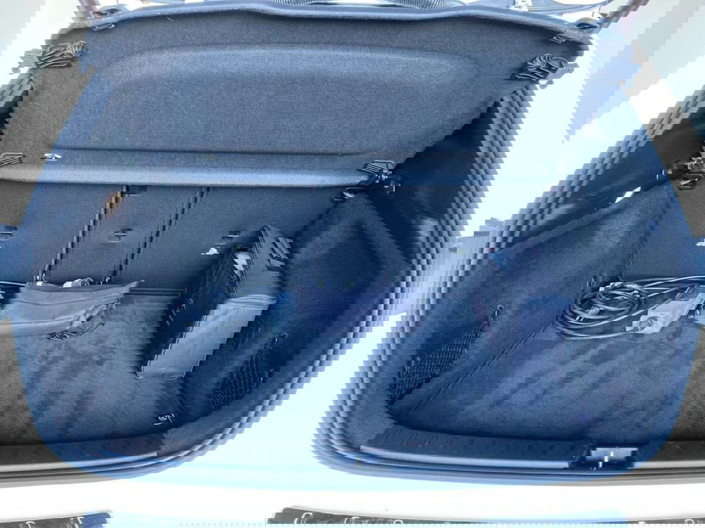 Mercedes-Benz GLA SUV usata a Bergamo (8)