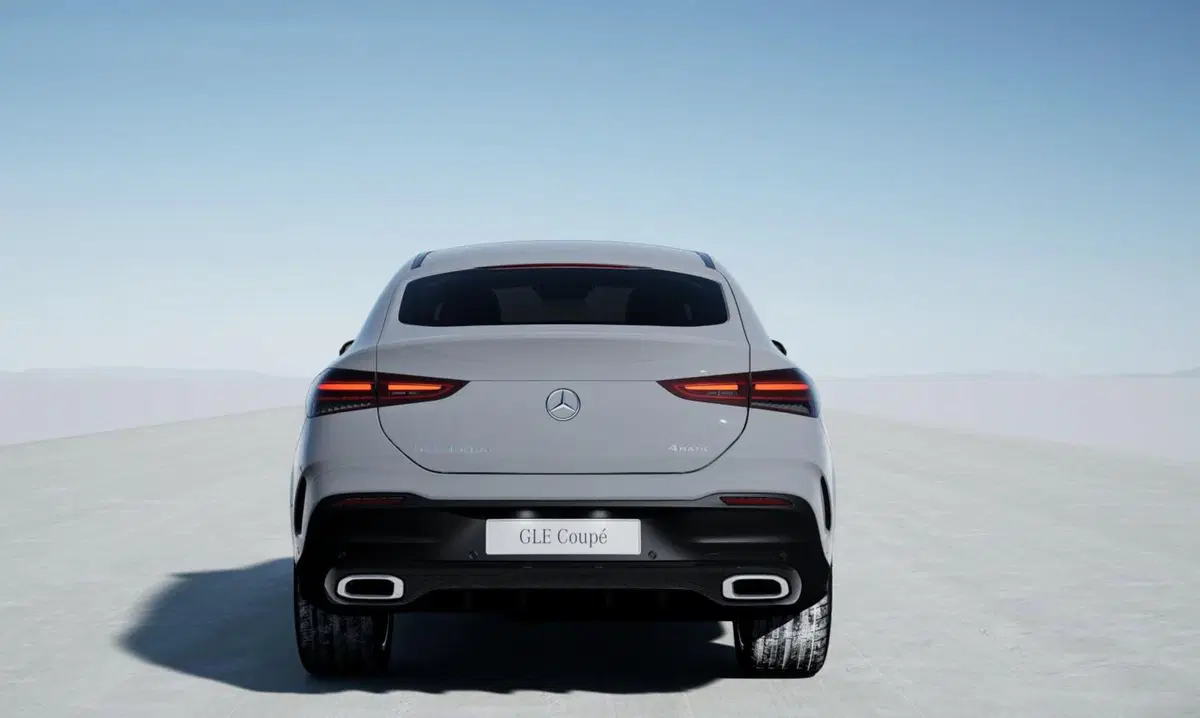 Mercedes-Benz GLE SUV nuova a Bergamo (5)