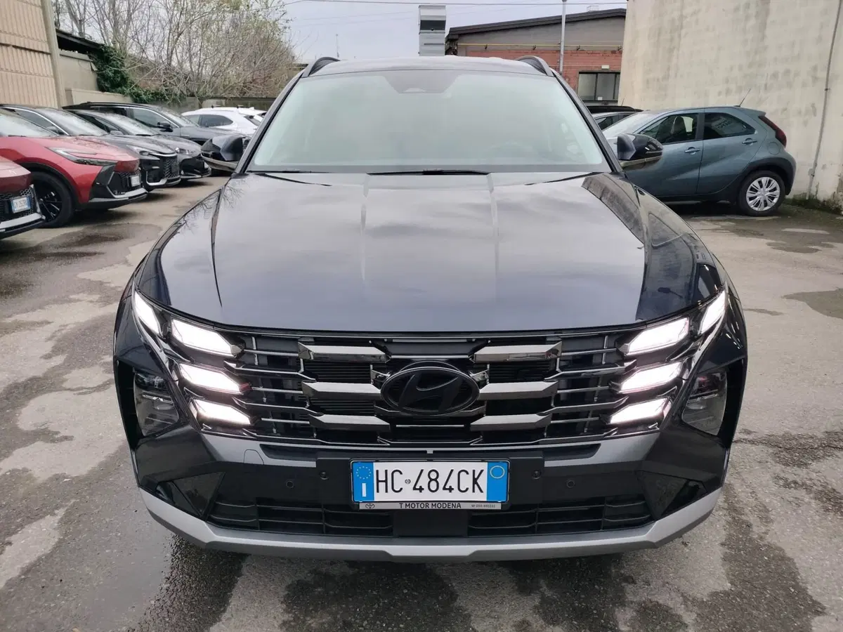 Hyundai Tucson nuova a Modena (2)