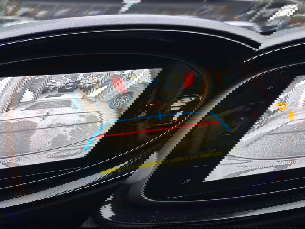 Toyota Aygo X usata a Bologna (13)