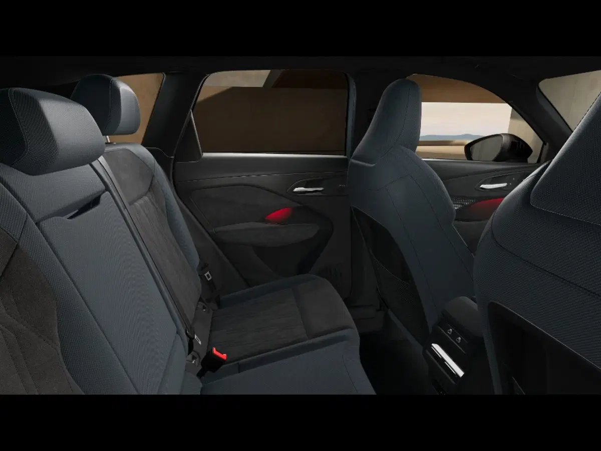 Audi Q3 Sportback nuova a Grosseto (10)