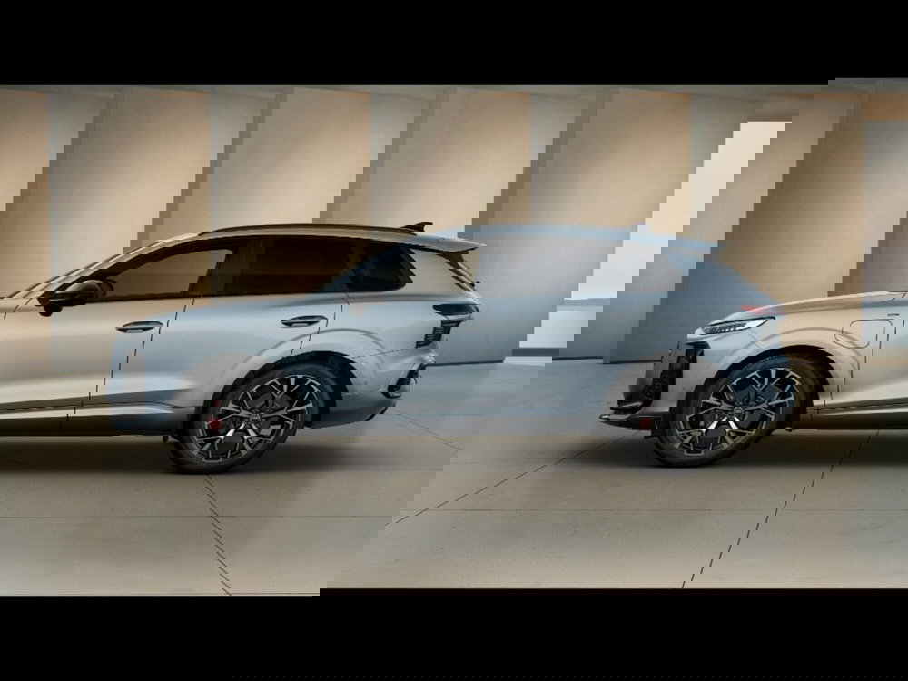 Audi Q3 Sportback nuova a Grosseto (2)