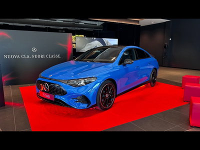 Mercedes-Benz CLA EQ 350 Premium 4matic nuova a Tavarnelle Val di Pesa
