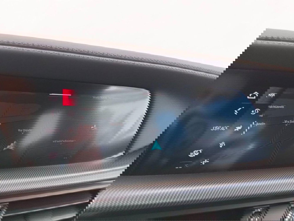 Alfa Romeo Stelvio usata a Como (18)