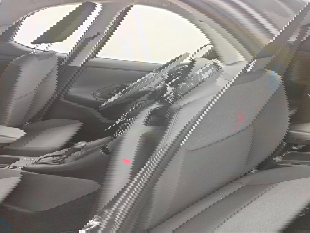 Mazda Mazda2 Hybrid nuova a Como (3)