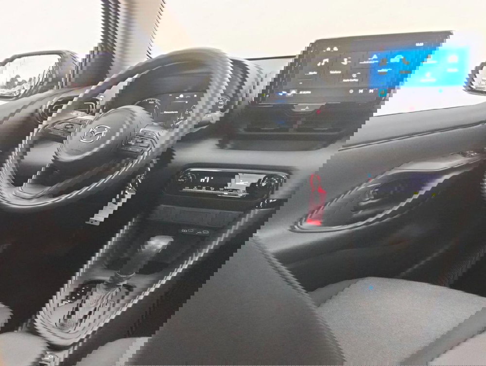 Mazda Mazda2 Hybrid nuova a Como (9)