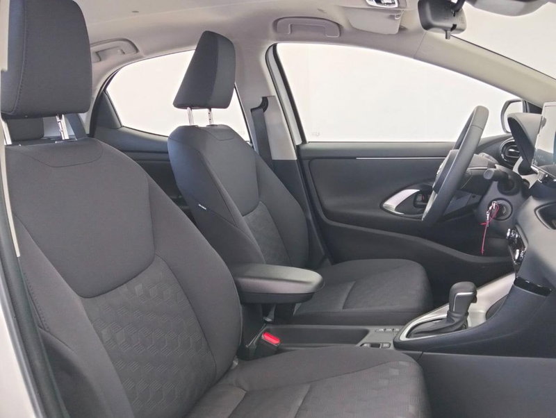 Mazda Mazda2 Hybrid nuova a Como (3)