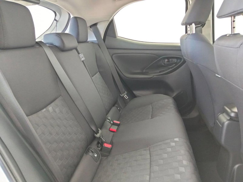 Mazda Mazda2 Hybrid nuova a Como (5)