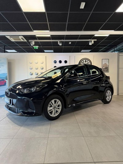 Mazda Mazda2 Hybrid 1.5 VVT e-CVT Full Hybrid Electric Select nuova a Lurate Caccivio