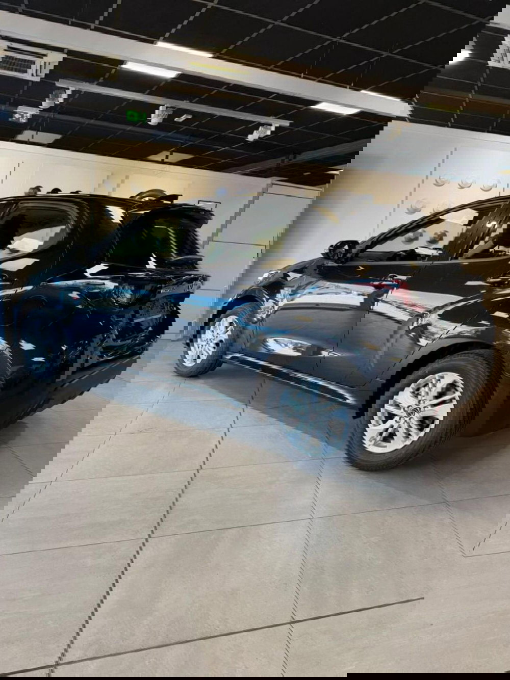 Mazda Mazda2 Hybrid nuova a Como (2)