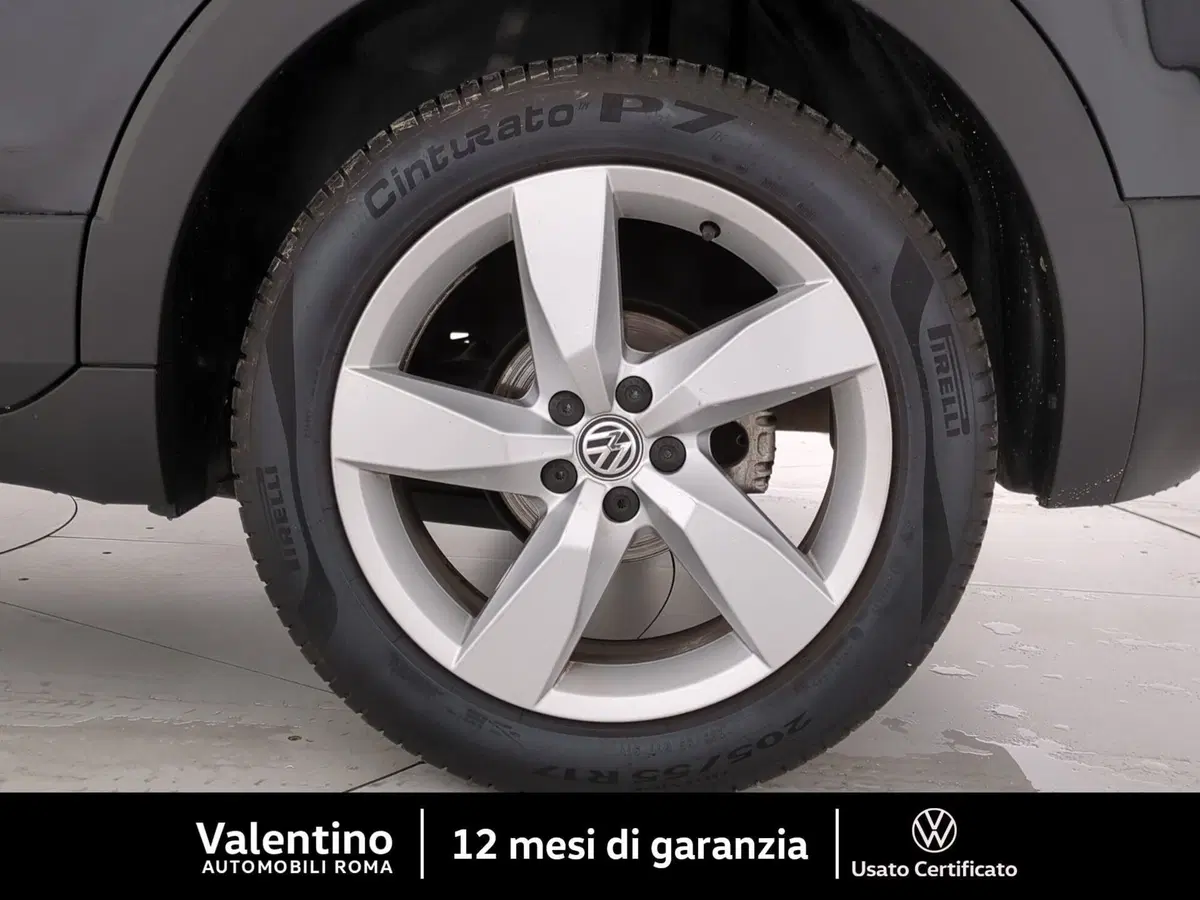 Volkswagen T-Cross usata a Roma (11)