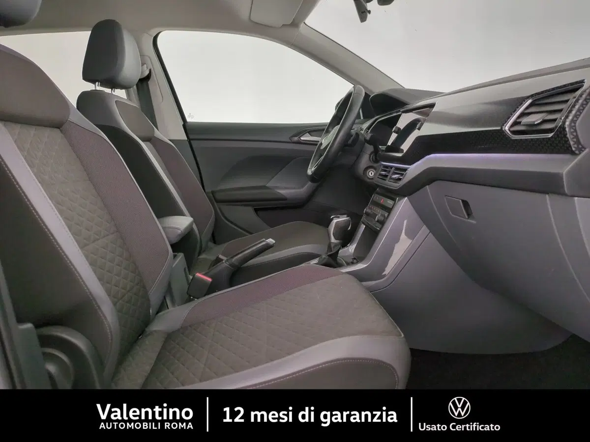 Volkswagen T-Cross usata a Roma (13)