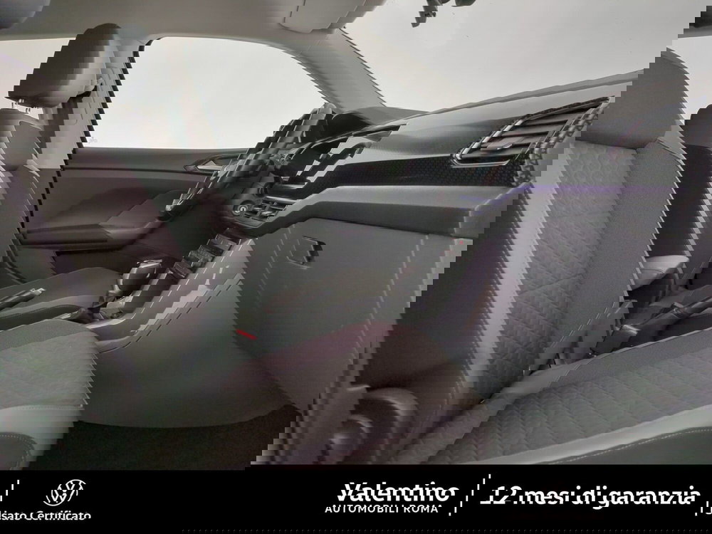 Volkswagen T-Cross usata a Roma (13)