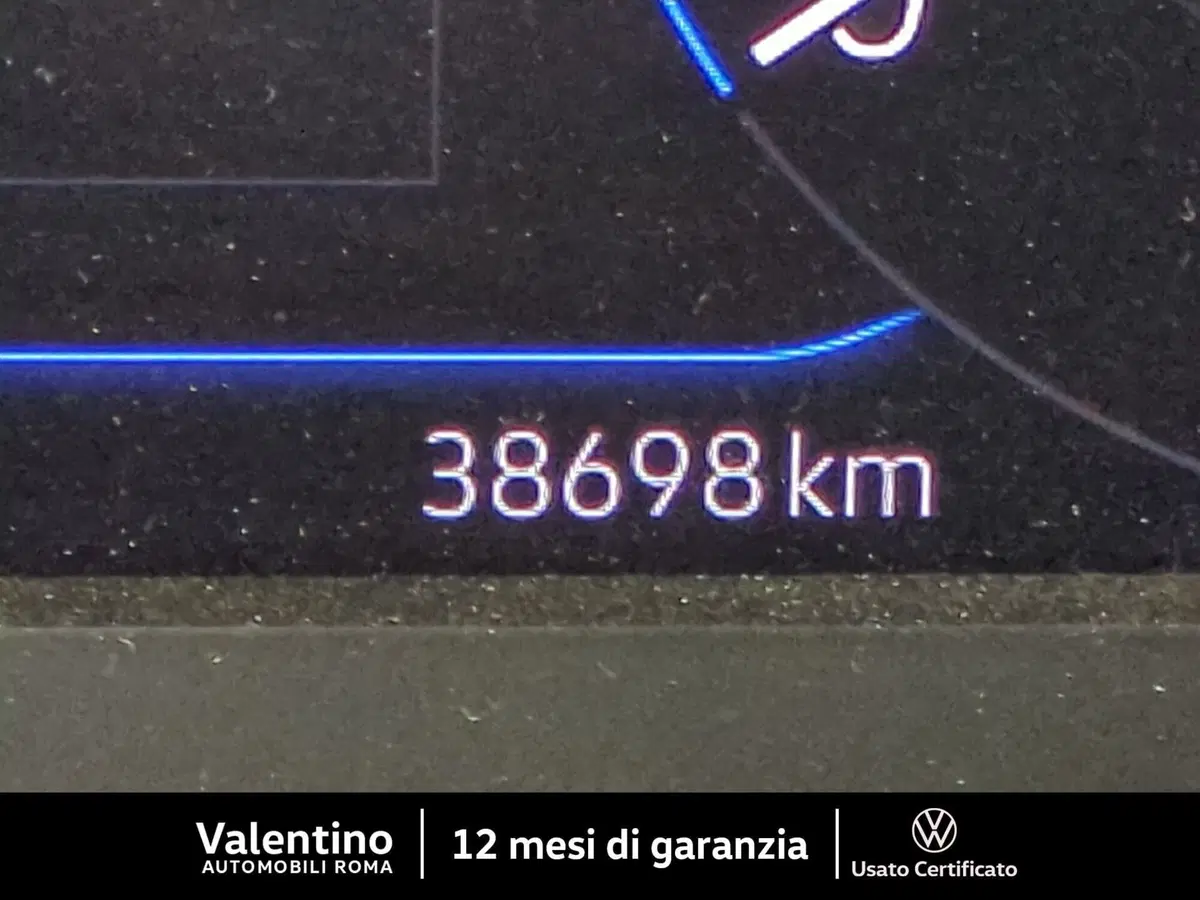 Volkswagen T-Cross usata a Roma (16)