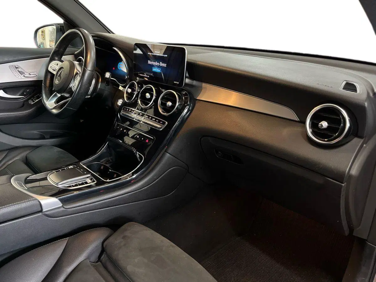 Mercedes-Benz GLC Coupé usata a Lecce (9)