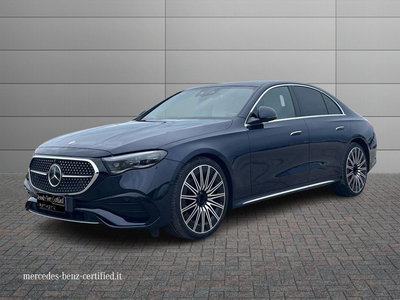 Mercedes-Benz Classe E 220 d AMG Line Premium Plus auto del 2023 usata a Matera