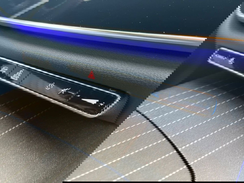 Mercedes-Benz Classe E usata a Matera (14)